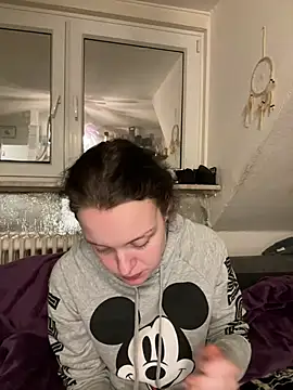 Snapshot of milabandolero chatting on 01.18.25 milabandolero online show from 01.18.25