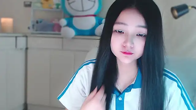 Snapshot of xiao-xiao-D chatting on 01.06.25 xiao-xiao-D online show from 01.06.25