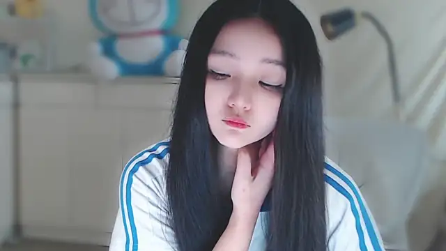 Snapshot of xiao-xiao-D chatting on 02.05.25 xiao-xiao-D online show from 02.05.25