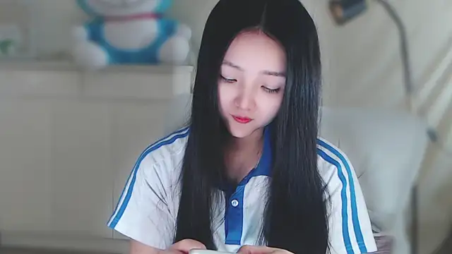 Snapshot of xiao-xiao-D chatting on 02.07.25 xiao-xiao-D online show from 02.07.25