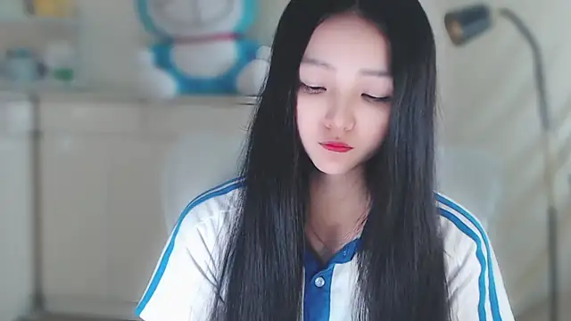 Snapshot of xiao-xiao-D chatting on 02.11.25 xiao-xiao-D online show from 02.11.25