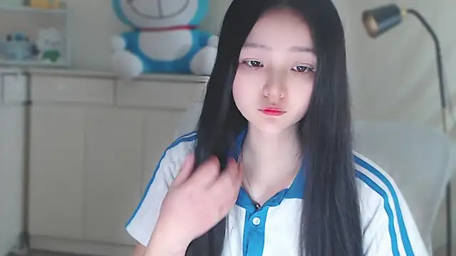 Snapshot of xiao-xiao-D chatting on 02.12.25 xiao-xiao-D online show from 02.12.25