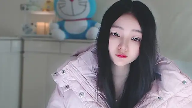 Snapshot of xiao-xiao-D chatting on 02.14.25 xiao-xiao-D online show from 02.14.25