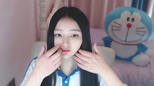 Snapshot of xiao-xiao-D chatting on 02.15.25 xiao-xiao-D online show from 02.15.25