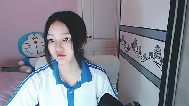 Snapshot of xiao-xiao-D chatting on 02.22.25 xiao-xiao-D online show from 02.22.25