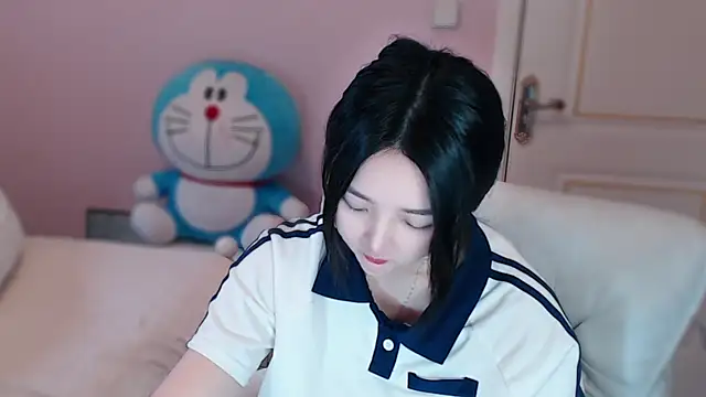 Snapshot of xiao-xiao-D chatting on 03.08.25 xiao-xiao-D online show from 03.08.25