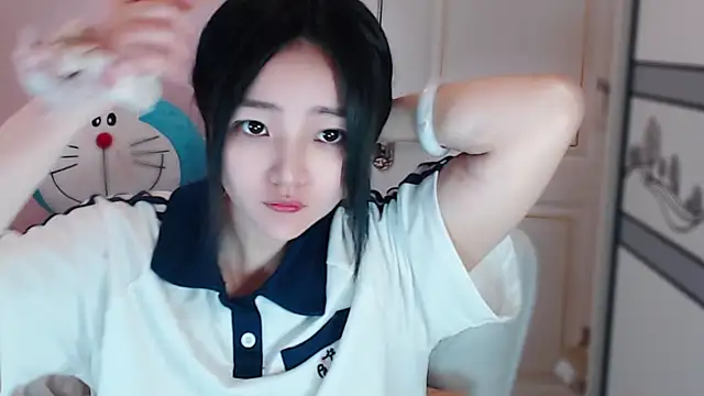 Snapshot of xiao-xiao-D chatting on 03.10.25 xiao-xiao-D online show from 03.10.25