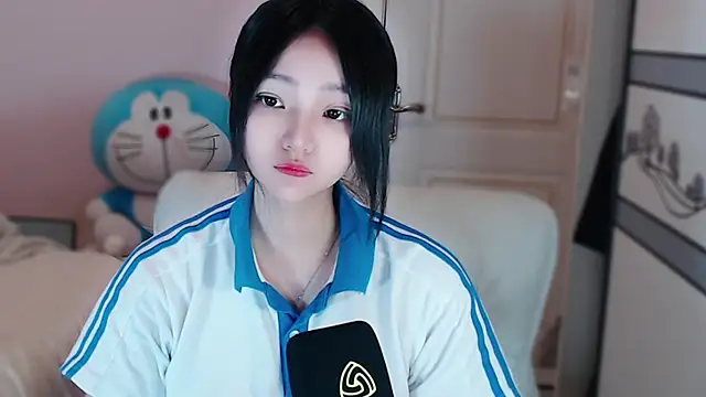 Snapshot of xiao-xiao-D chatting on 03.13.25 xiao-xiao-D online show from 03.13.25