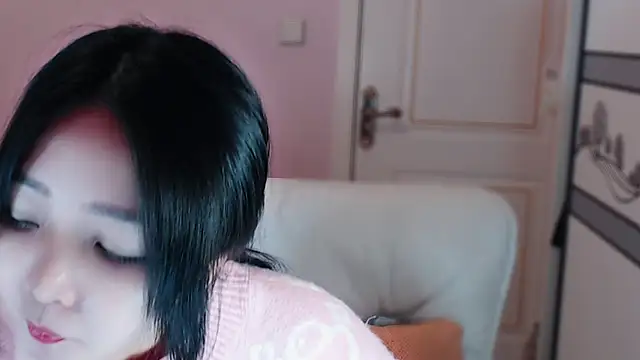 Snapshot of xiao-xiao-D chatting on 03.14.25 xiao-xiao-D online show from 03.14.25