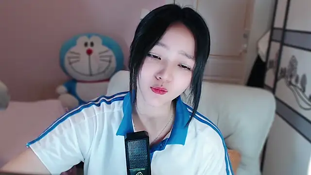 Snapshot of xiao-xiao-D chatting on 03.20.25 xiao-xiao-D online show from 03.20.25