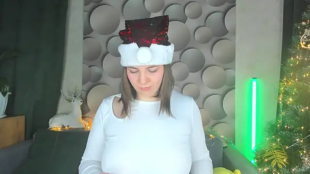 Cute smile sharon online show from 12.24.24