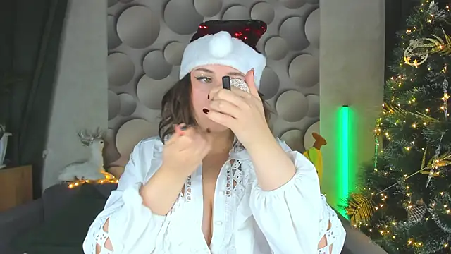 Cute smile sharon online show from 12.31.24