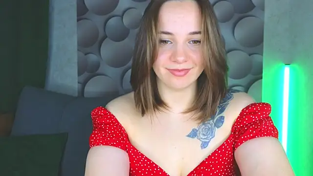 Cute smile sharon online show from 02.14.25