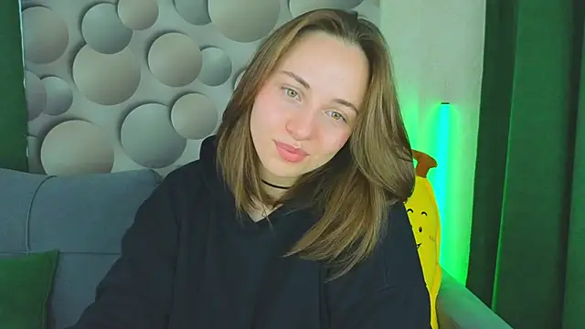 Cute smile sharon online show from 03.15.25