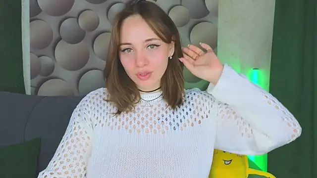Cute smile sharon online show from 03.17.25