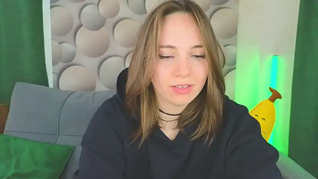 Cute smile sharon online show from 03.17.25