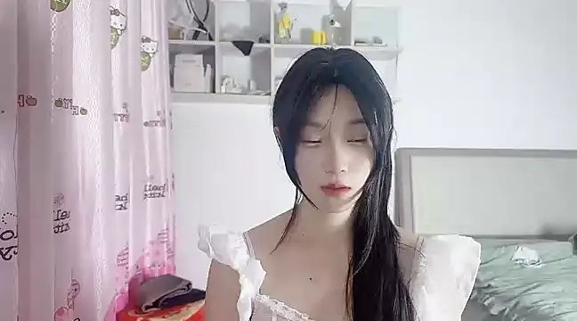 AAXIAO-BAO online show from 01.16.25