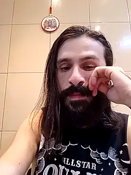 Snapshot of AxelColton chatting on 03.10.25 AxelColton online show from 03.10.25