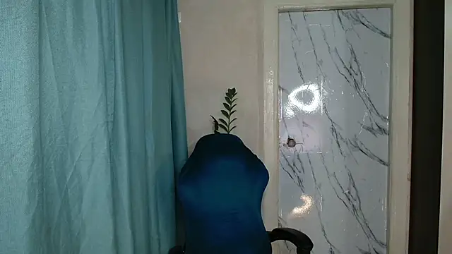 Snapshot of u_mistress_Anna chatting on 03.21.25 u mistress Anna online show from 03.21.25