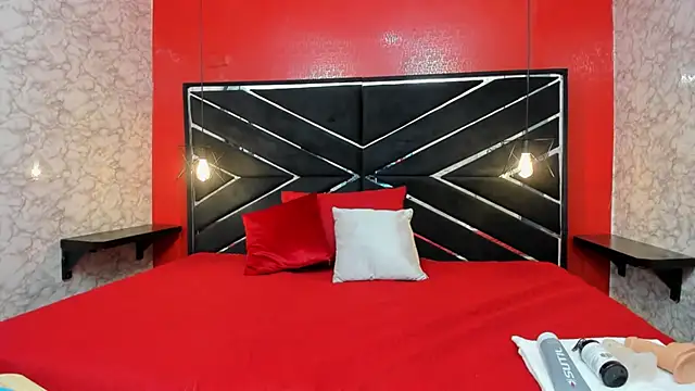 SEXY HOTTIE   online show from 01.04.25