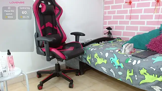 dani-lue online show from 02.16.25