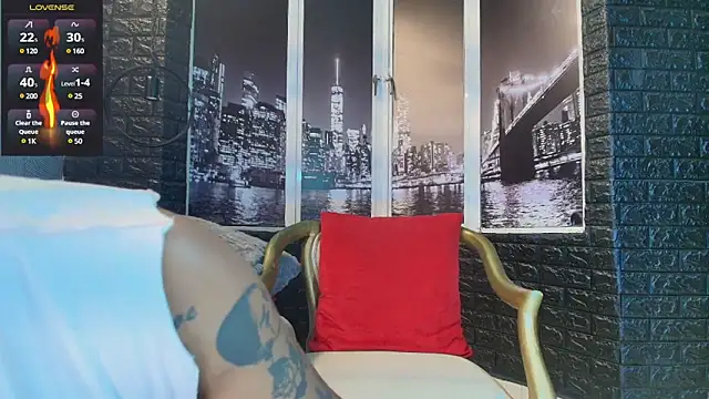 JhonyMiller  online show from 01.05.25
