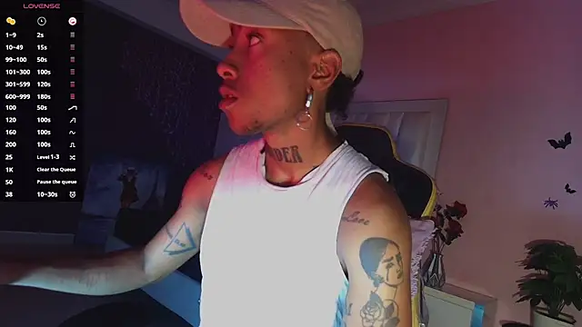 Snapshot of JhonyMiller_ chatting on 10.23.25 JhonyMiller online show from 10.23.25