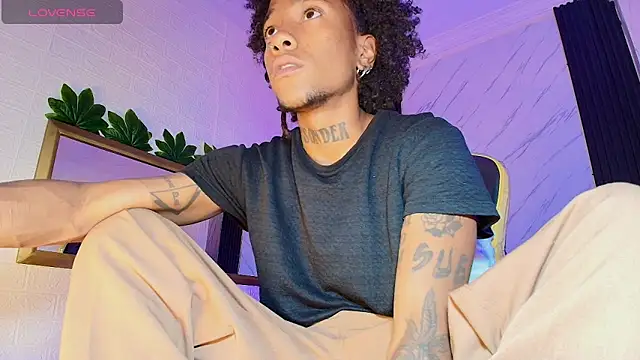 Snapshot of JhonyMiller_ chatting on 02.05.26 JhonyMiller online show from 02.05.26