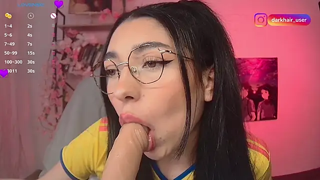 Snapshot of Sweet_Nyx chatting on 06.19.26 Sweet Nyx online show from 06.19.26
