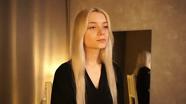 Snapshot of Hi_my_name_is chatting on 02.22.25 Hi my name is online show from 02.22.25