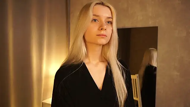 Snapshot of Hi_my_name_is chatting on 02.22.25 Hi my name is online show from 02.22.25