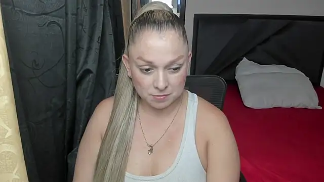 Snapshot of natalia5560 chatting on 04.09.26 natalia5560 online show from 04.09.26