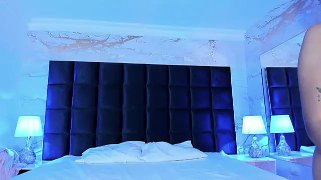 loladupont online show from 02.24.26