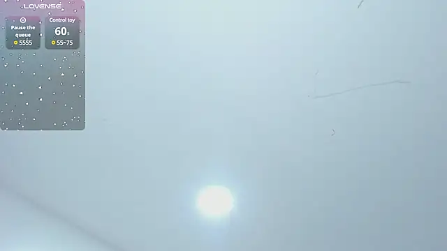 Snapshot of AbrilSonne chatting on 01.30.25 AbrilSonne online show from 01.30.25