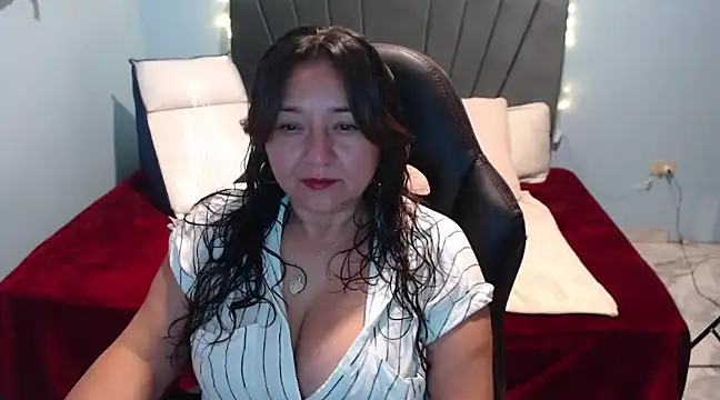 AngelRouss online show from 02.14.25