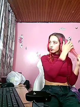 Snapshot of Scarllett_BDSM_ chatting on 02.23.25 Scarllett BDSM online show from 02.23.25
