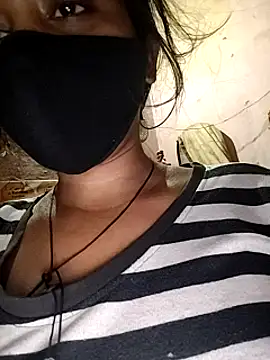 Looliya02 online show from 01.30.25