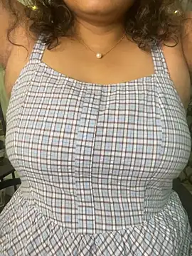 hot menka online show from 09.29.25