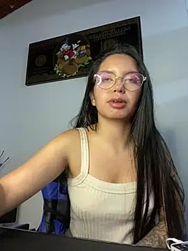 Rosita forever  online show from 10.31.25