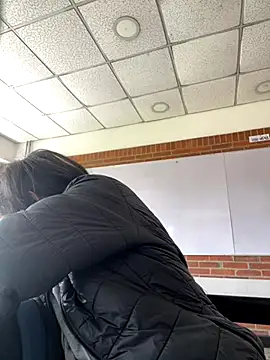 Rosita forever  online show from 10.31.25