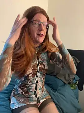 Snapshot of Valerie-4-U chatting on 01.26.25 Valerie-4-U online show from 01.26.25