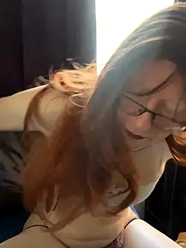 Snapshot of Valerie-4-U chatting on 10.25.25 Valerie-4-U online show from 10.25.25