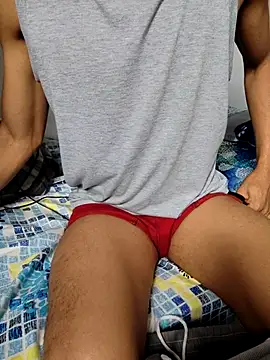 Snapshot of gatoalex89 chatting on 10.08.25 gatoalex89 online show from 10.08.25