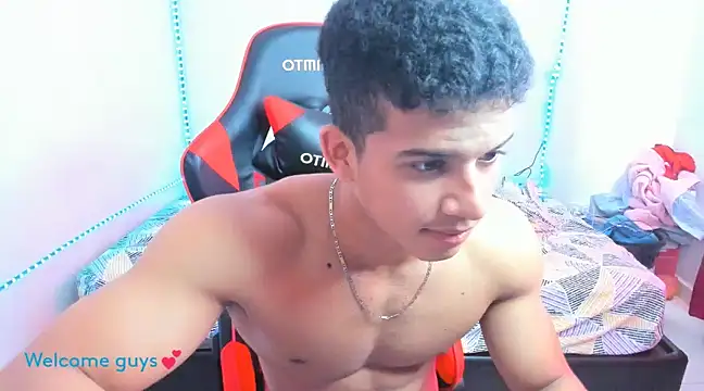 oliver thompsson7 online show from 01.05.25