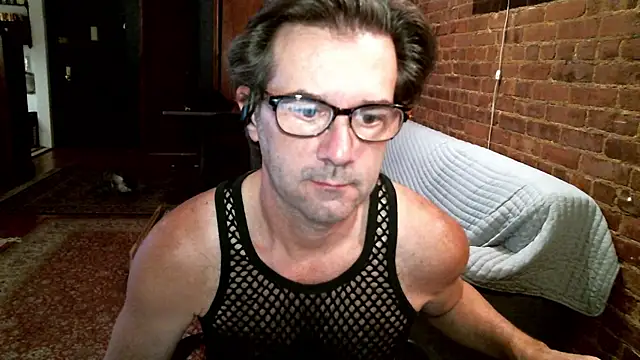 Snapshot of Johnny_Bottoms chatting on 11.16.25 Johnny Bottoms online show from 11.16.25