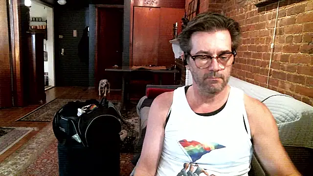 Snapshot of Johnny_Bottoms chatting on 04.12.26 Johnny Bottoms online show from 04.12.26