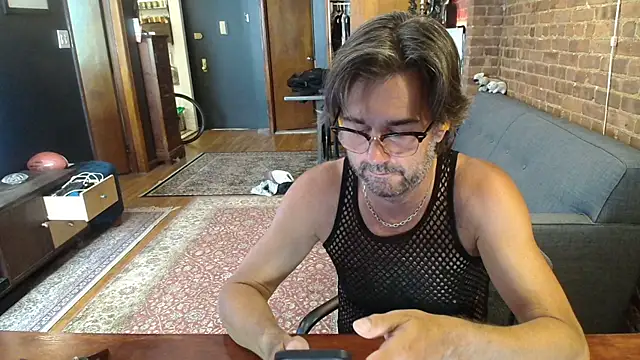 Snapshot of Johnny_Bottoms chatting on 07.26.26 Johnny Bottoms online show from 07.26.26
