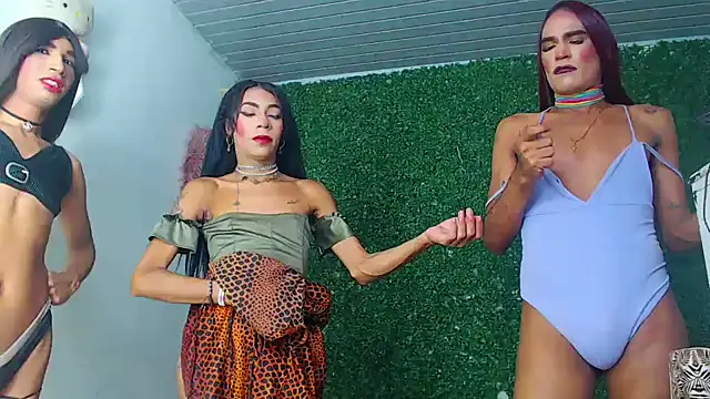 Snapshot of newgroupxxx chatting on 10.15.25 newgroupxxx online show from 10.15.25