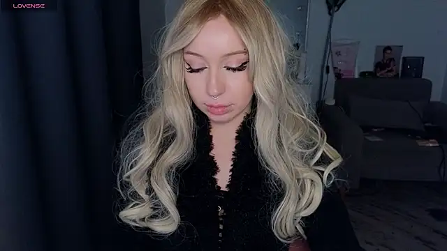 MoranaMissGod online show from 10.20.25