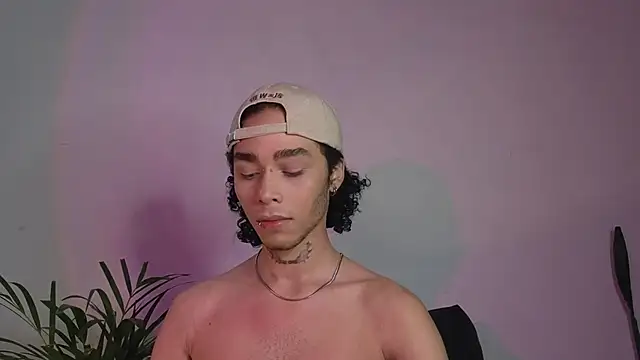 seven7xis online show from 12.25.24